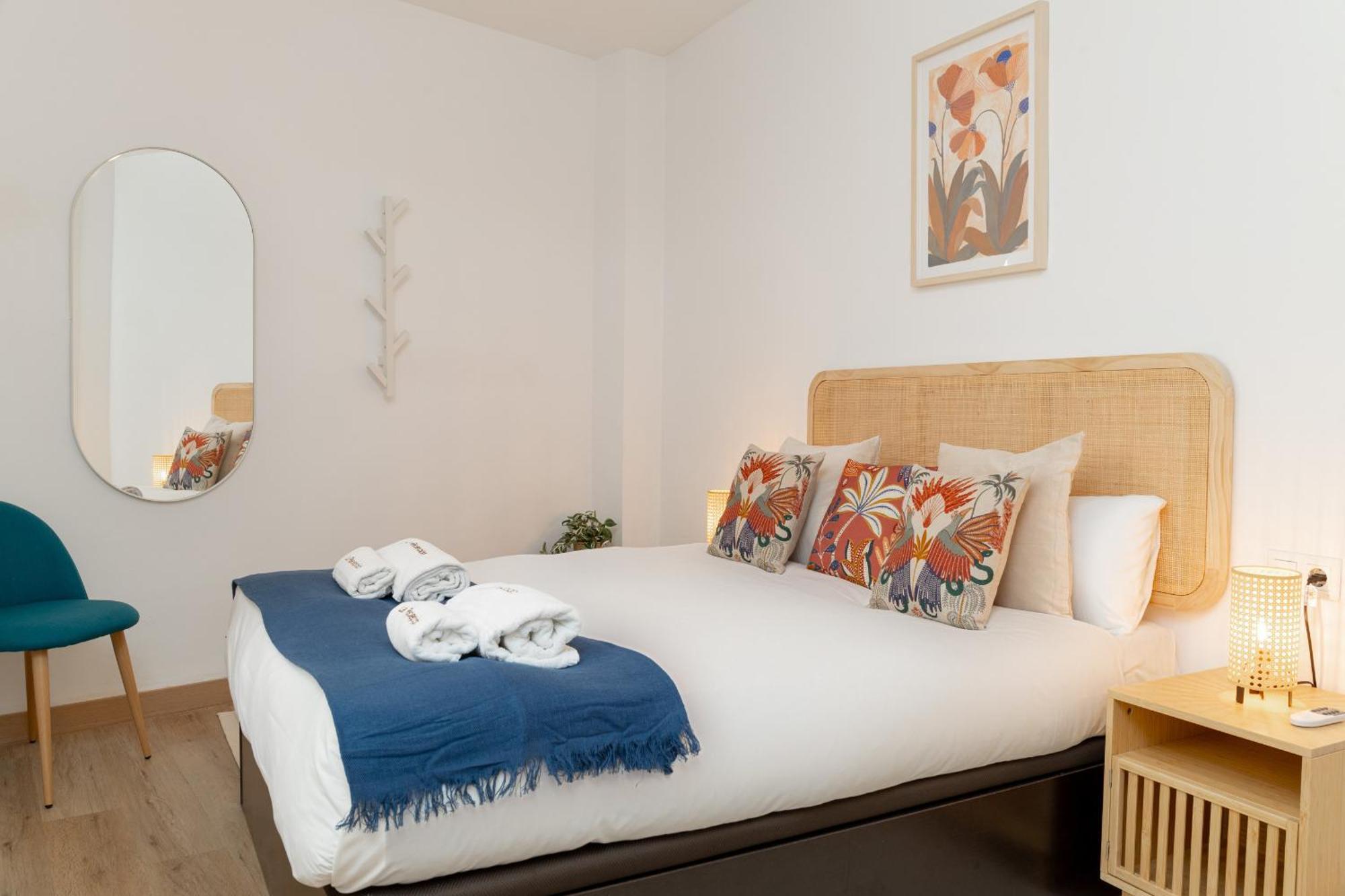 Apartament C21 Trendy 2 Bdr & Parking Downtown Màlaga